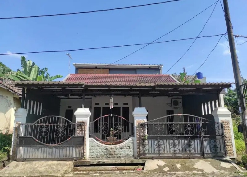 For Rent. Rumah luas di Bumi Puspitek Asri, Pagedangan