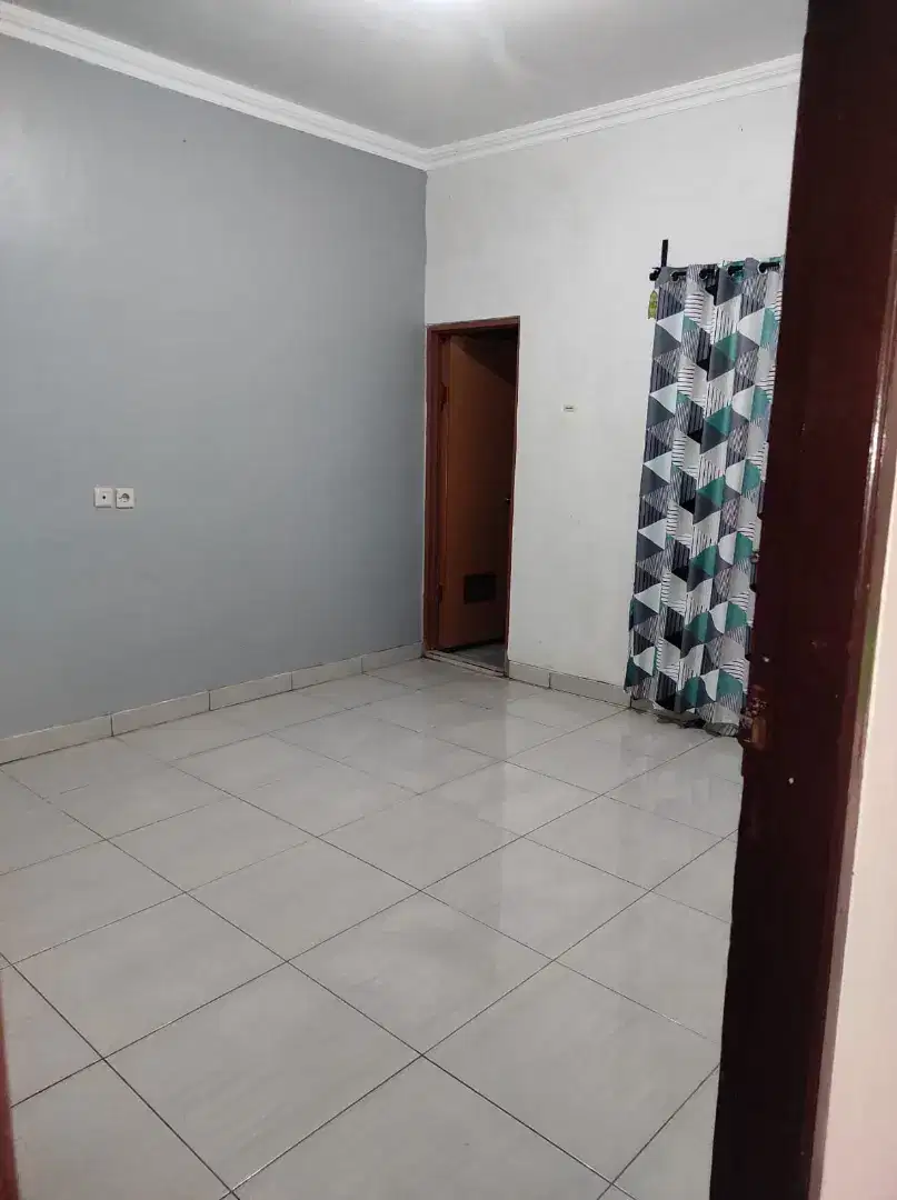 For Rent. Rumah luas di Bumi Puspitek Asri, Pagedangan