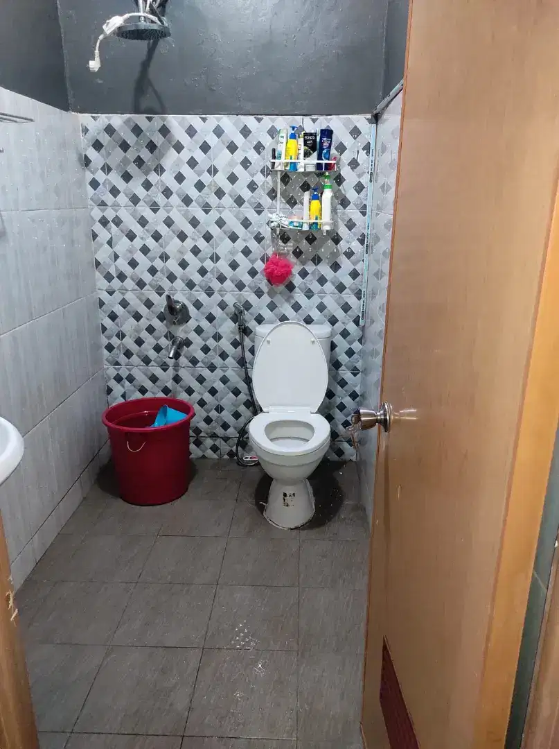 For Rent. Rumah luas di Bumi Puspitek Asri, Pagedangan