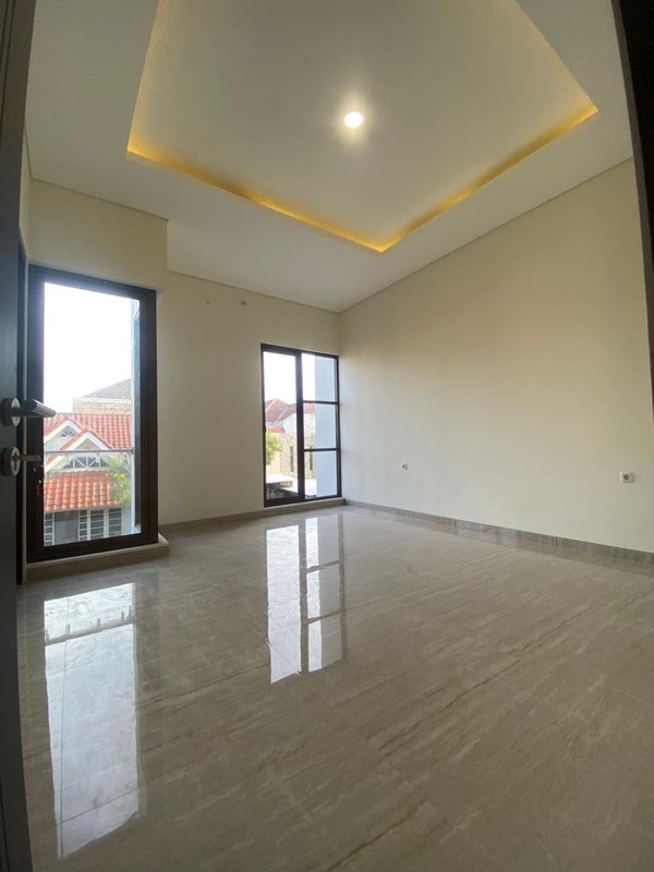 DIJUAL RUMAH CITRALAND UTAMA CLUSTER INTERNATIONAL VILLAGE