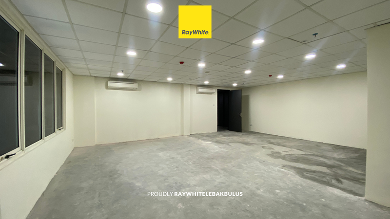 Disewakan Murah! Ruang Kantor/Tempat Usaha di Premium Area Wolter Monginsidi, Jakarta Selatan