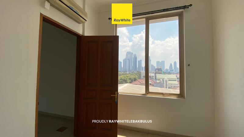 Disewakan Murah! Ruang Kantor di Premium Area Wolter Monginsidi, Jakarta Selatan