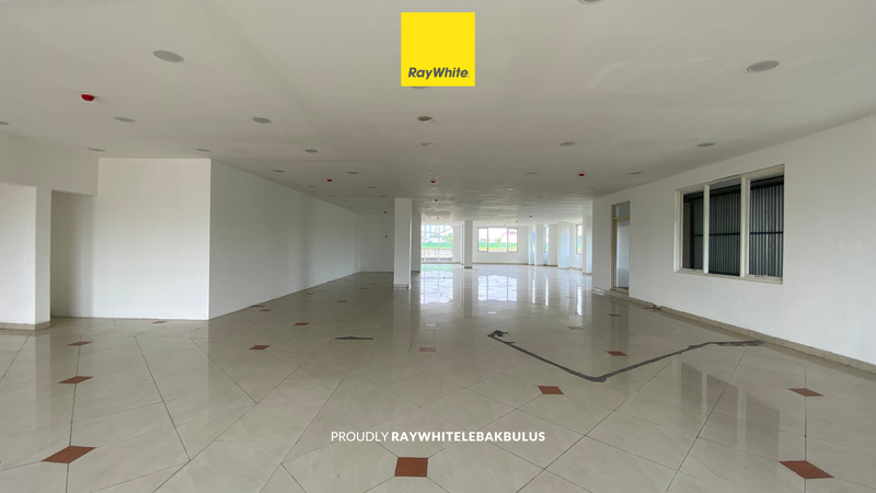 Disewakan Murah! Ruang Kantor di Premium Area Wolter Monginsidi, Jakarta Selatan