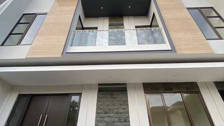 Dijual Rumah New Gress Minimalis International Village CITRALAND Surabaya