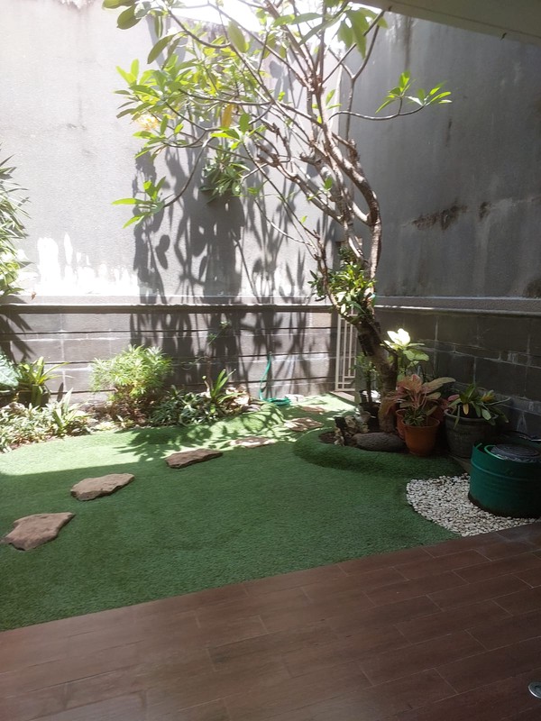 Murah Luas 375 M2 Dijual Rumah Royal Residence Richmond Semi Furnished Modern Garasi Carport 4 Mobil Dekat Citraland , Pakuwon Indah, Graha Family