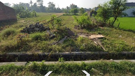 Tanah Luas 888 Meter Persegi Lokasi Strategis di Jalan Kalasan - berbah 