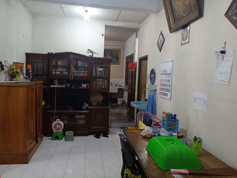 Rumah Dijual 2 Lantai SHM di Rewin Sidoarjo - Strategis