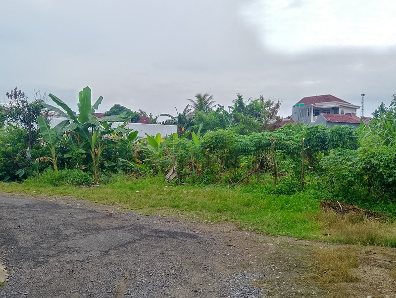 Dijual tanah luas 4500 di Bumi Manti, Kedaton