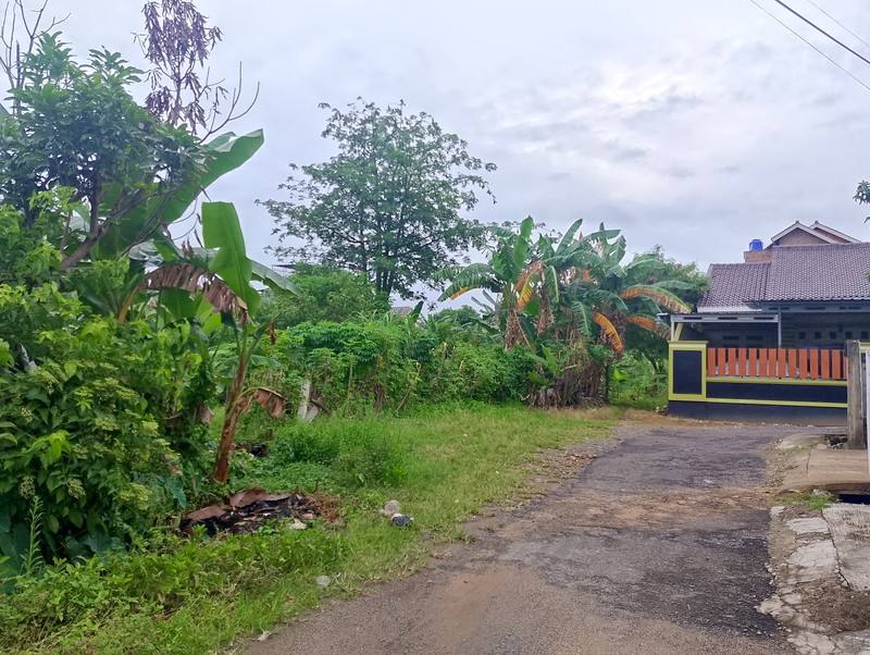 Dijual tanah luas 4500 di Bumi Manti, Kedaton