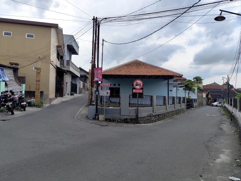 Rumah Cocok Untuk Cafe Dekat Ambarukmo Plaza, Caturtunggal, Depok, Sleman