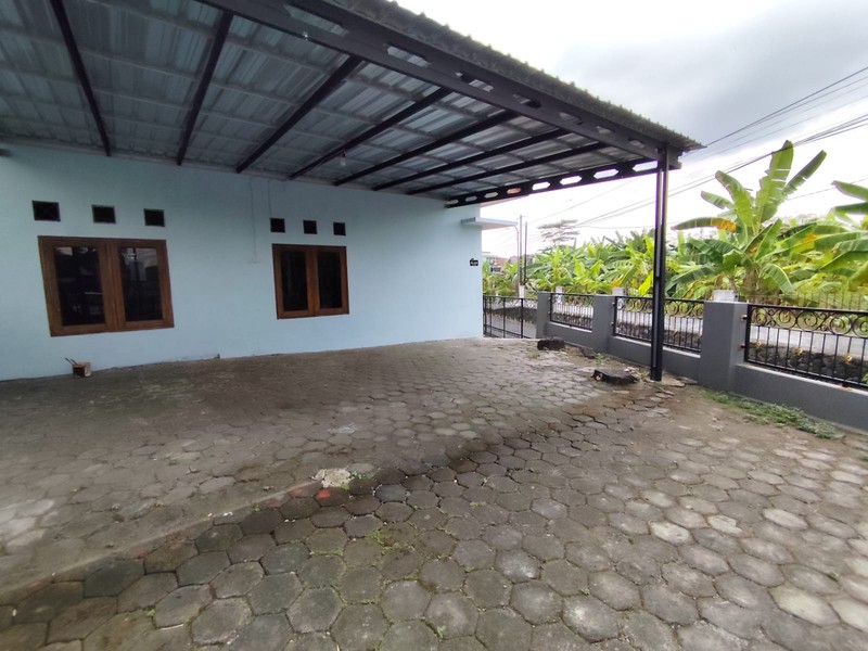 Rumah Cocok Untuk Cafe Dekat Ambarukmo Plaza, Caturtunggal, Depok, Sleman