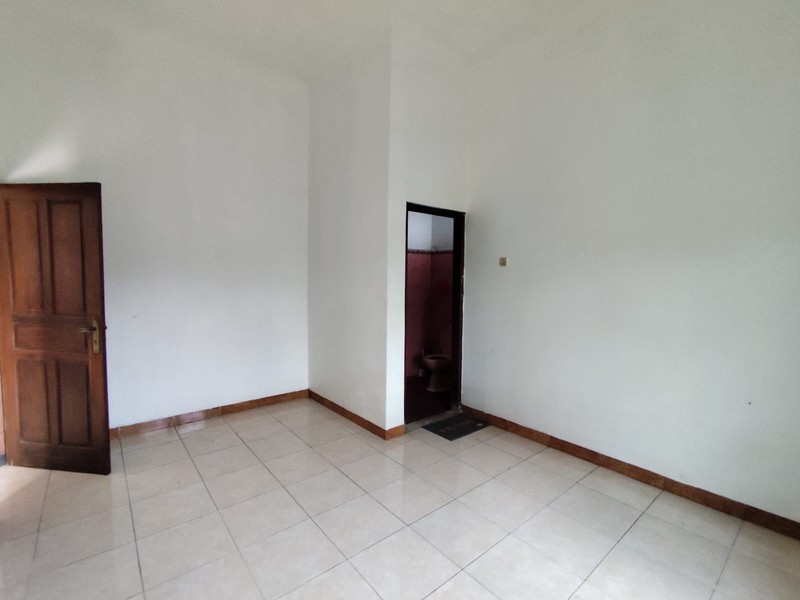 Rumah Cocok Untuk Cafe Dekat Ambarukmo Plaza, Caturtunggal, Depok, Sleman