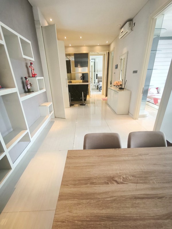 Dijual Cepat Rumah kondisi sangat bagus istimewa full furnish 2 lantai Minimalis Wisata Bukit Mas