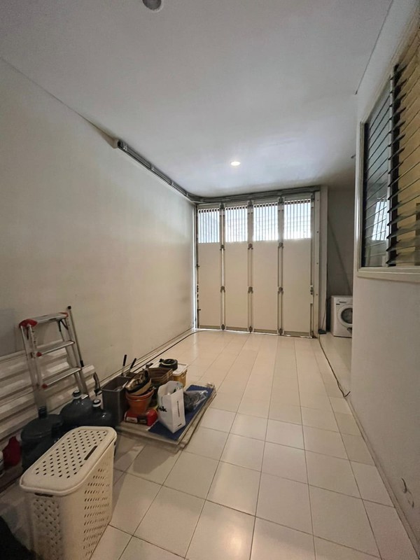 Dijual Cepat Rumah kondisi sangat bagus istimewa full furnish 2 lantai Minimalis Wisata Bukit Mas