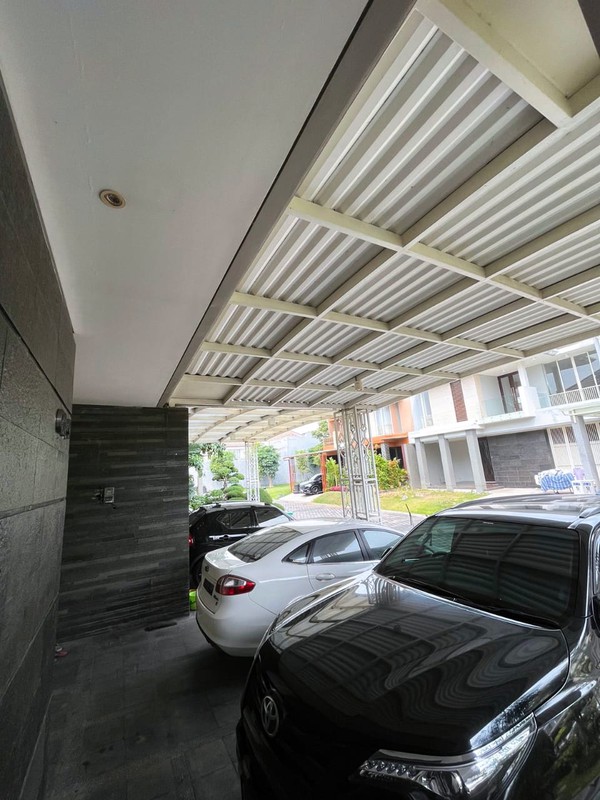 Dijual Cepat Rumah kondisi sangat bagus istimewa full furnish 2 lantai Minimalis Wisata Bukit Mas