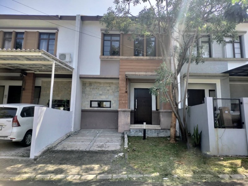 Jual cepat di NUSA LOKA BSD City, dekat pasar modern