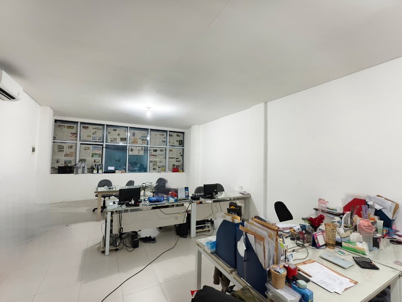 Ruko Boulevard Taman Tekno BSD, Hadap Jalan Raya, traffic tinggi