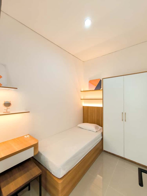 Rumah Bagus DI Cluster Garry Village Pesanggrahan Jakarta Selatan