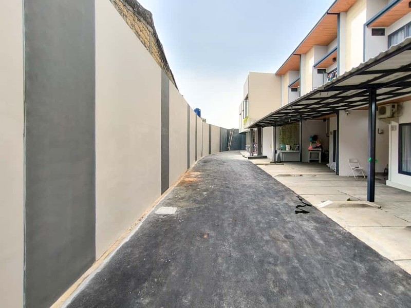Rumah Bagus DI Cluster Garry Village Pesanggrahan Jakarta Selatan