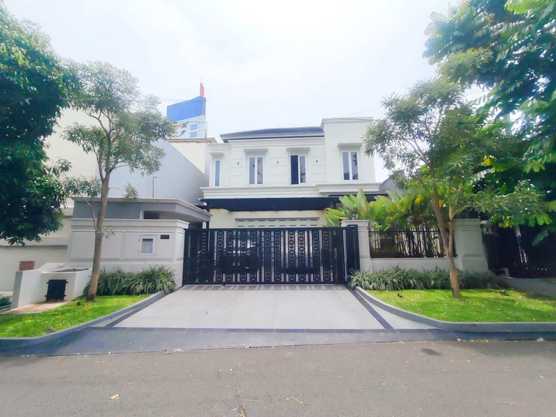 Rumah Bagus Di Gedung Hijau Pondok Indah Jakarta Selatan
