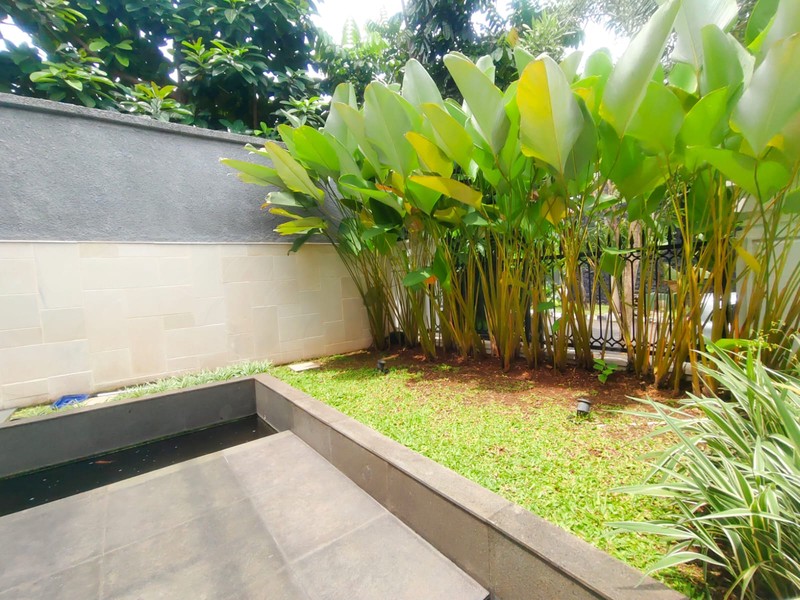Rumah Bagus Di Gedung Hijau Pondok Indah Jakarta Selatan