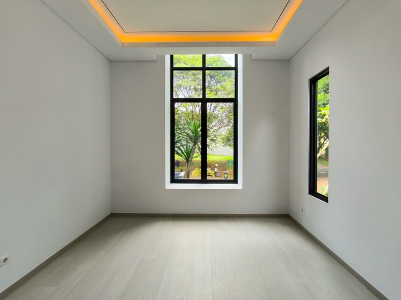 Rumah Bagus Di Delatinos, Cluster Costarica BSD Tangerang Selatan
