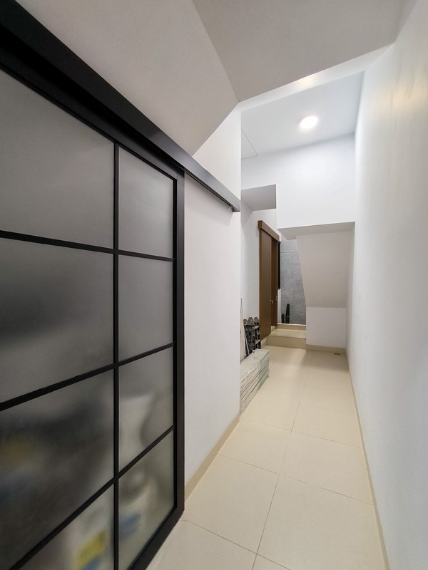 Rumah Bagus Di Delatinos, Cluster Costarica BSD Tangerang Selatan