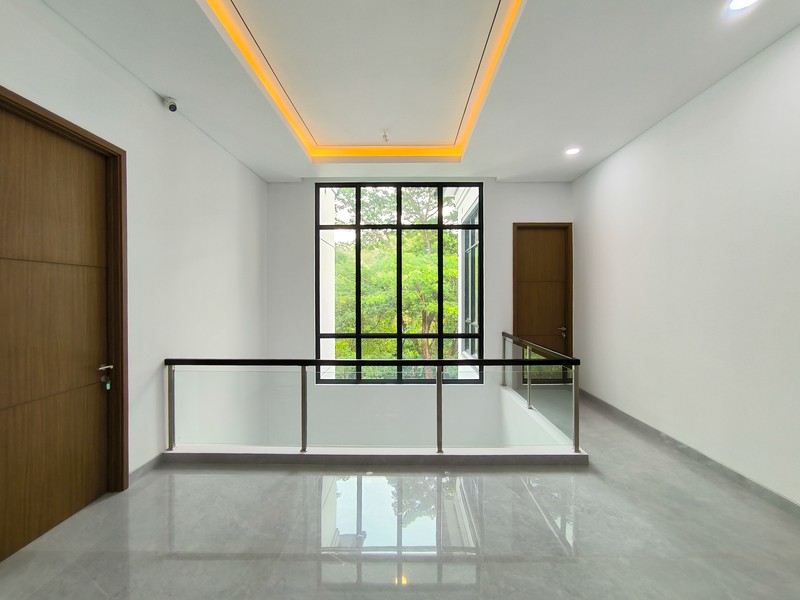 Rumah Bagus Di Delatinos, Cluster Costarica BSD Tangerang Selatan