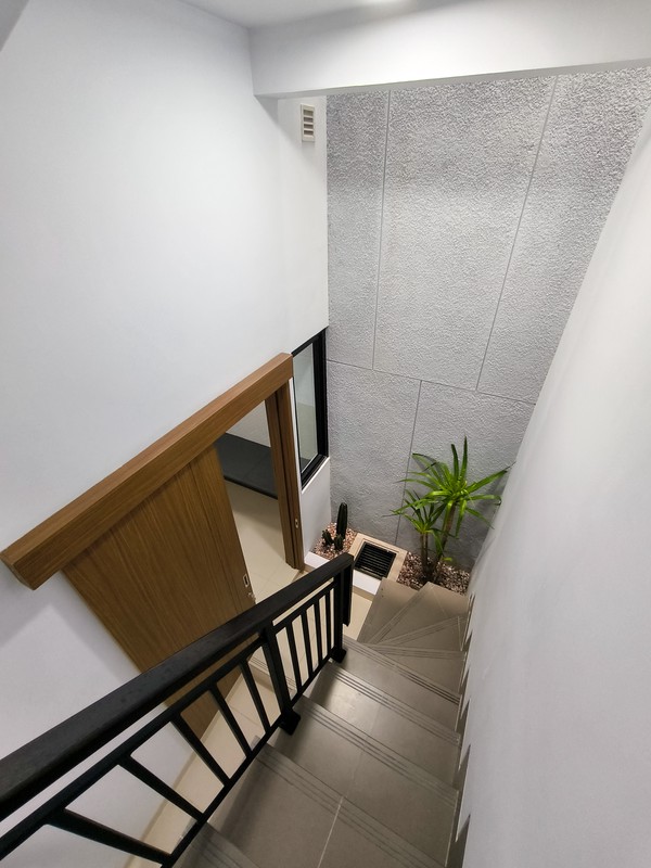 Rumah Bagus Di Delatinos, Cluster Costarica BSD Tangerang Selatan