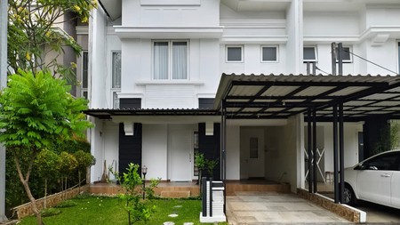 De Latinos Mexicano BSD City, dekat stasiun rawabuntu