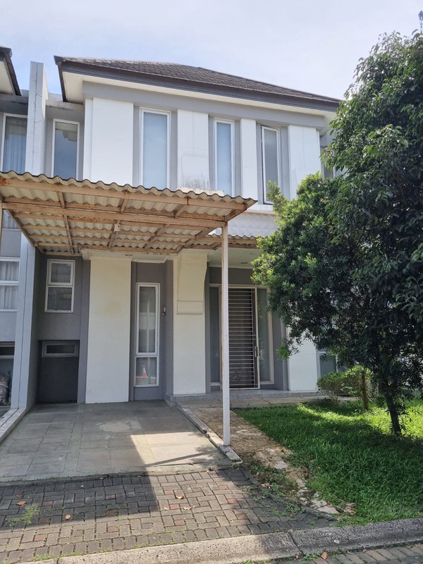 Turun Harga. Rumah bagus Eminent Vivacia, BSD