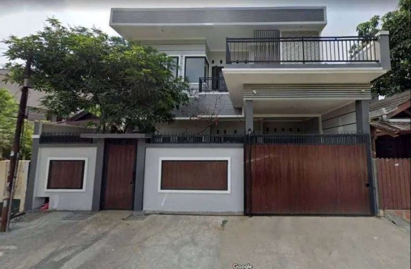 Turun harga. Rumah mewah Griya Loka, BSD