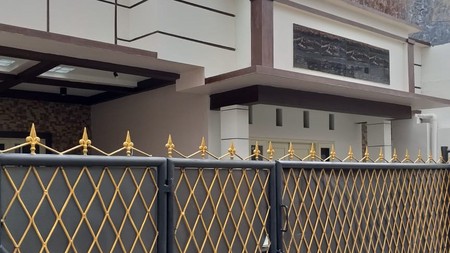 Rumah Nyaman Daerah Tebet -  Jakarta Selatan