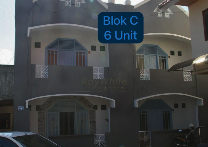 Dijual Rumah Kost Luas di Pemecutan Klod, Denpasar Barat, Bali - Cocok Untuk Hunian Atau Investasi