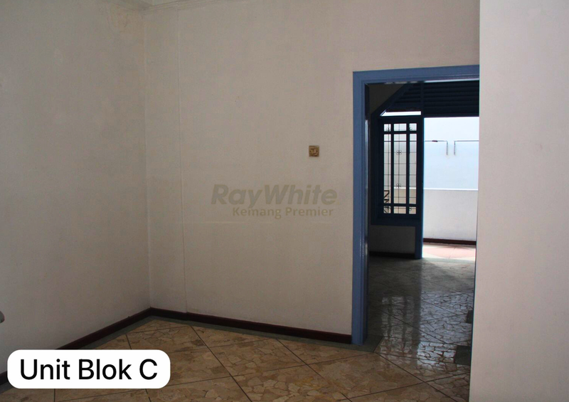 Dijual Rumah Kost Luas di Pemecutan Klod, Denpasar Barat, Bali - Cocok Untuk Hunian Atau Investasi