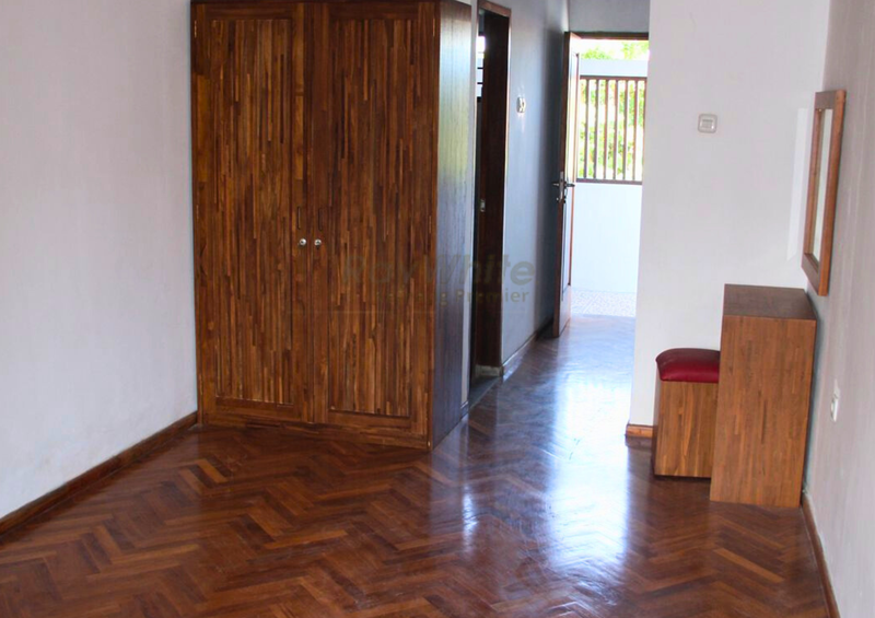 Dijual Rumah Kost Luas di Pemecutan Klod, Denpasar Barat, Bali - Cocok Untuk Hunian Atau Investasi