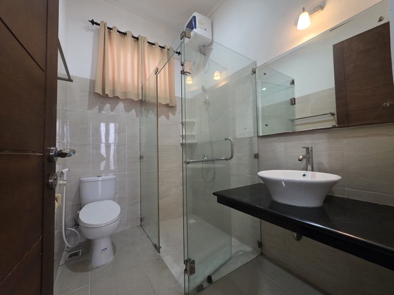 Rumah Bagus Siap Huni Furnished Terawat di Discovery Fiore, Bintaro Jaya Sektor 9, Tangerang Selatan 