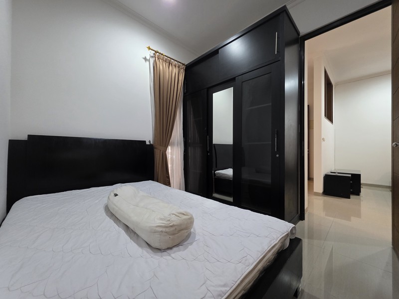 Rumah Bagus Siap Huni Furnished Terawat di Discovery Fiore, Bintaro Jaya Sektor 9, Tangerang Selatan 