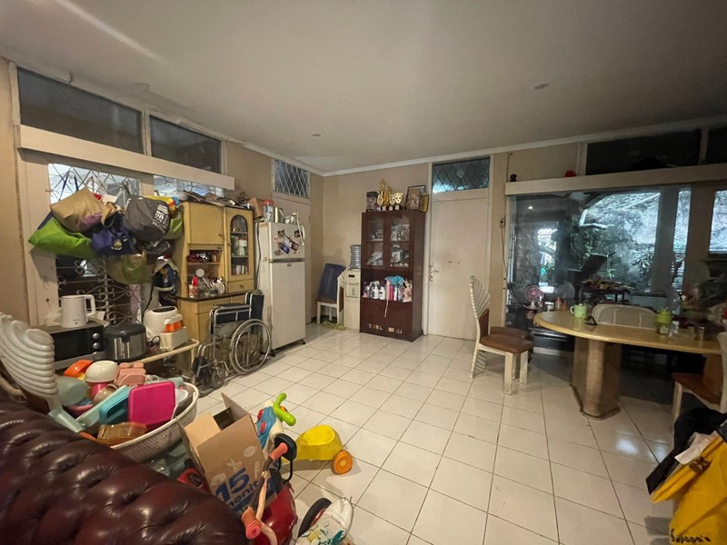 Dijual Rumah Murah Lokasi Strategis di Gedung Hijau Pondok Indah