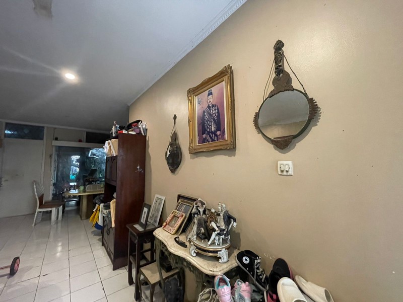 Dijual Rumah Murah Lokasi Strategis di Gedung Hijau Pondok Indah