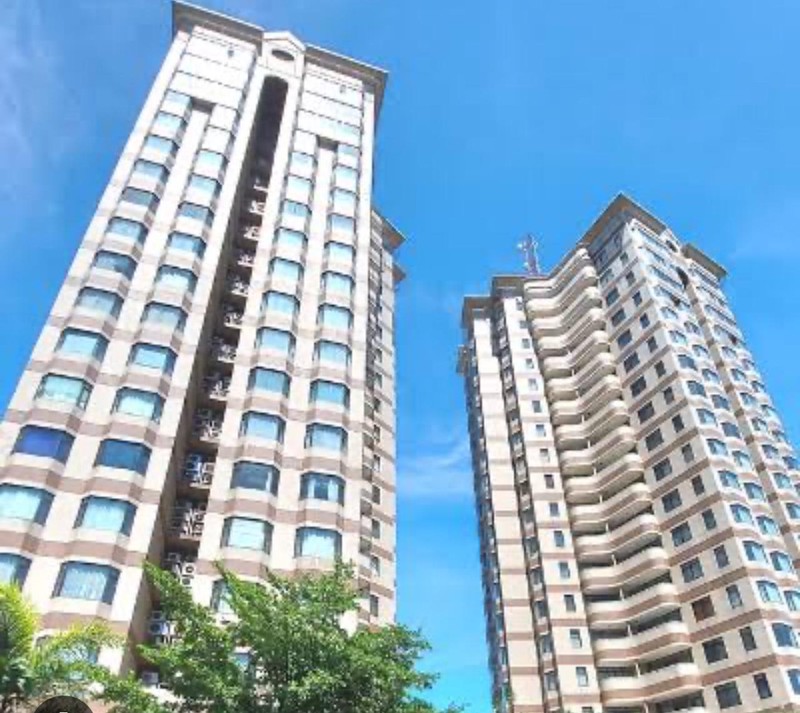 PENTHOUSE MEWAH di BEVERLY TOWER - 1,5 LANTAI Cilandak - Jaksel