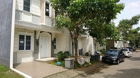 Rumah Standar Siap Huni di Vanya Park BSD Dekat Mall