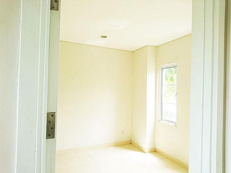 Rumah Standar Siap Huni di Vanya Park BSD Dekat Mall