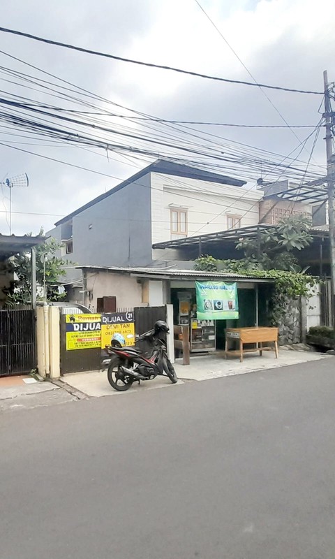 Rumah Hitung Tanah Area Cipete