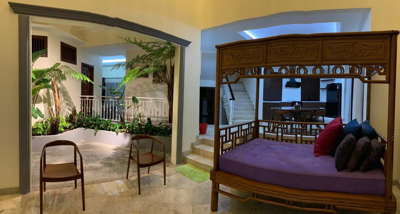 Rumah Super Asri dan Luas Siap Huni di Graha Cinere