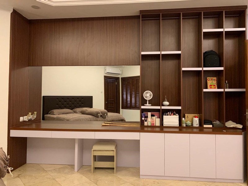 Rumah Super Asri dan Luas Siap Huni di Graha Cinere