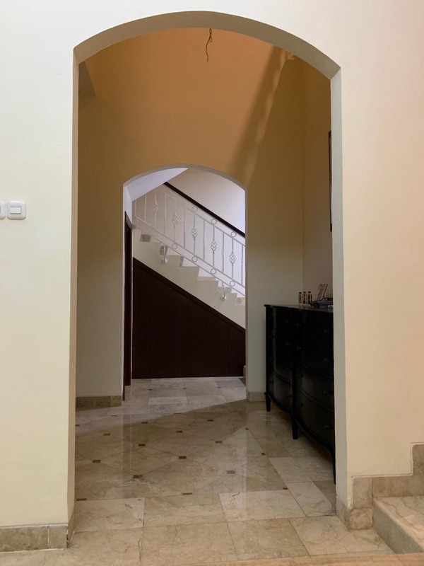 Rumah Super Asri dan Luas Siap Huni di Graha Cinere