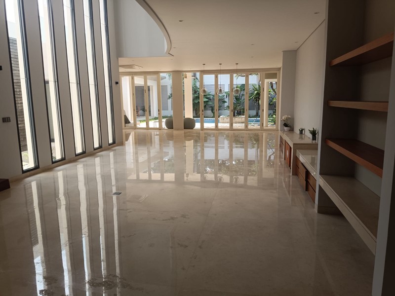 Disewa Rumah Baru di Ampera, Kenanga, Jakarta Selatan