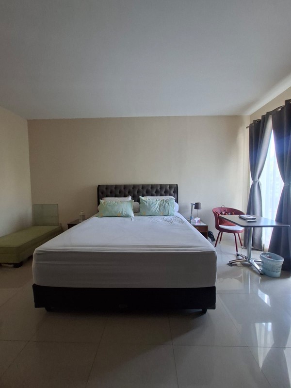 Rumah Cantik 2¼ Lantai Di Bintaro dengan KT 3+1 dan KM 3+1 sudah SHM Baru Renov 2020