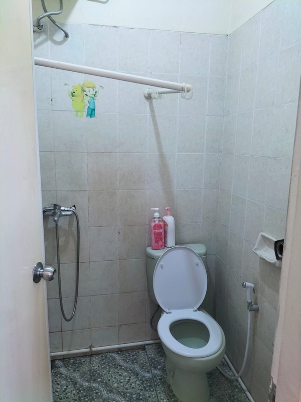 Rumah di Graha Bintaro KT 2+1 KM 2 Surat SHM LT 124 LB 70